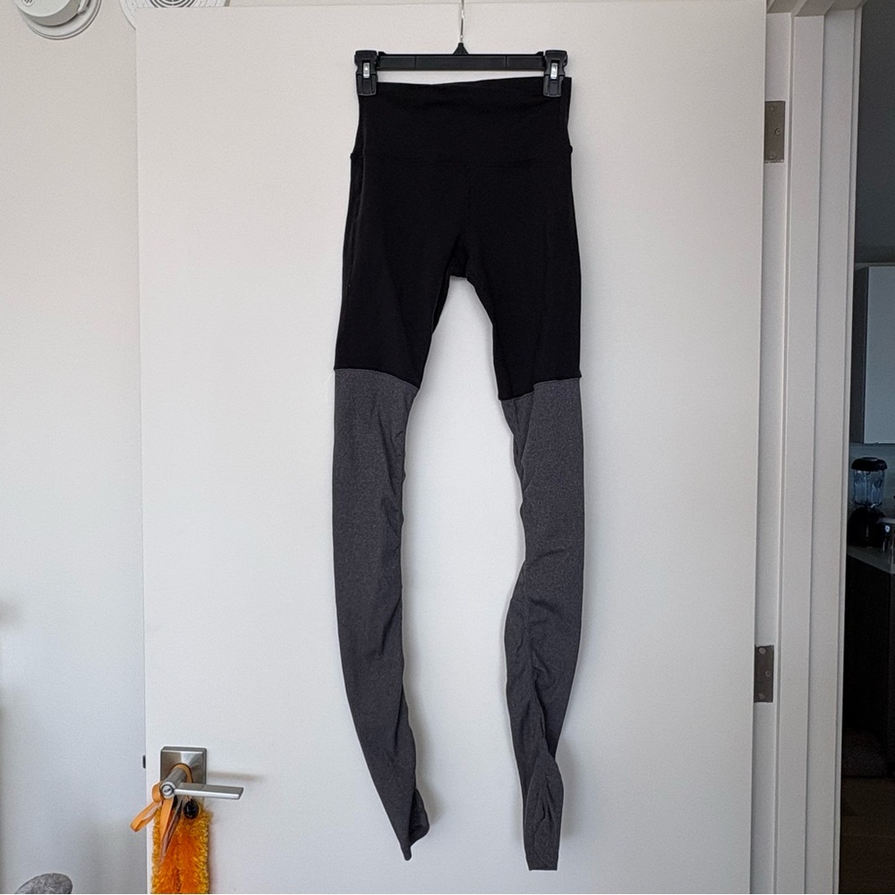 Alo Yoga Scrunch Leg Warmer High-Waisted Leggings
